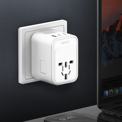 LDNIO Jet Setter 3 USB Ports 65W Travel Adapter