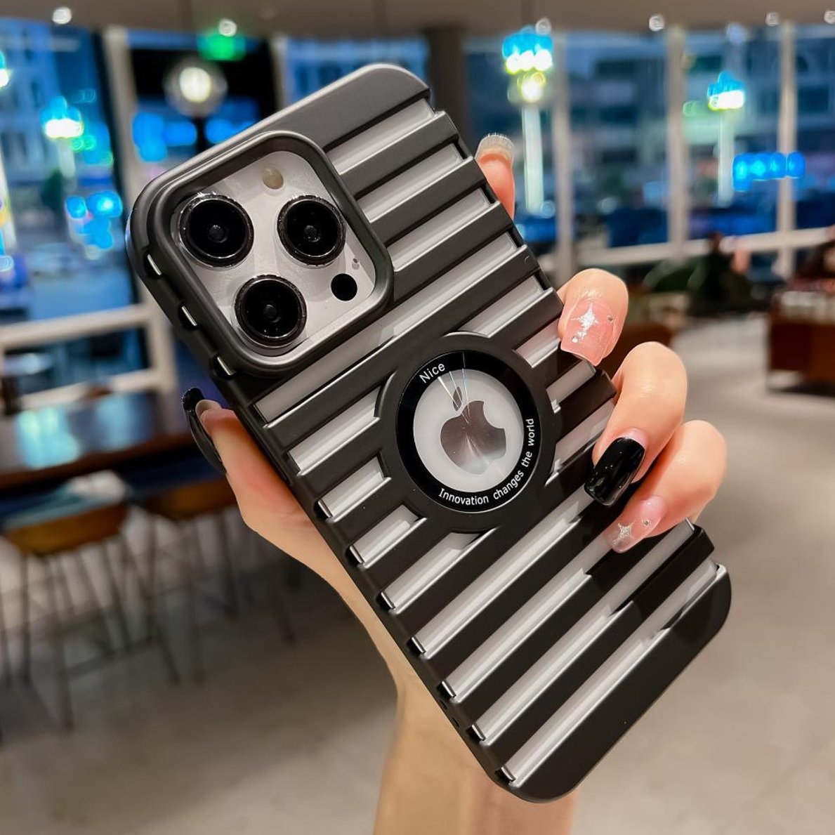 Superior Heat Diffusing Grid Case - iPhone