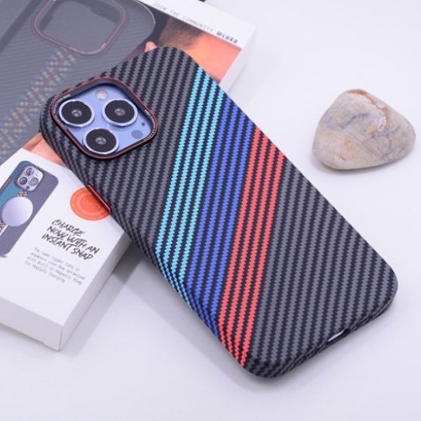 Embossed Carbon Fiber Stripes Case - iPhone